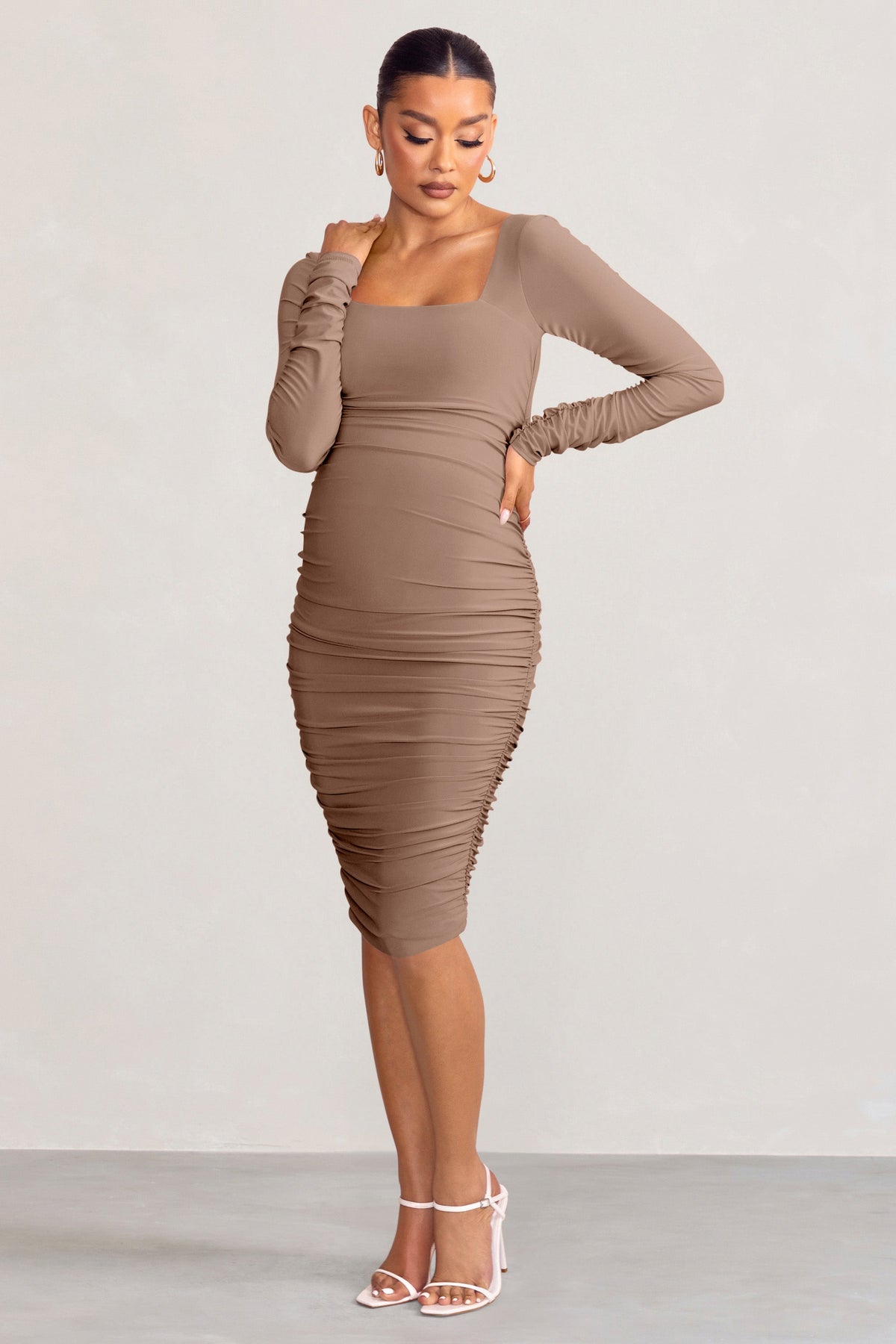New Life | Mocha Maternity Square Neck Ruched Midi Dress
