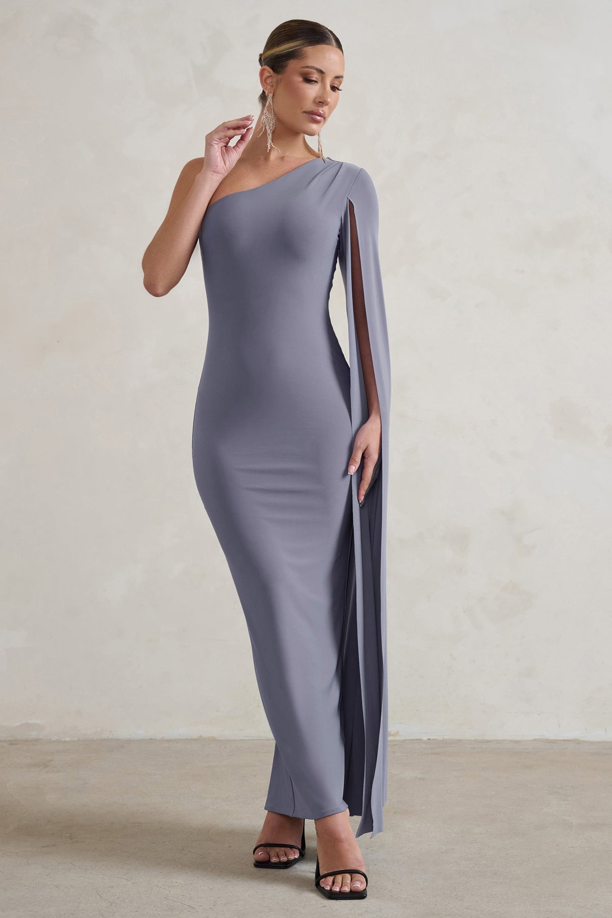 WB_CC_HR_CL128400-DominiqueGreyOneShoulderCapeSleeveBodyconMaxiDress1