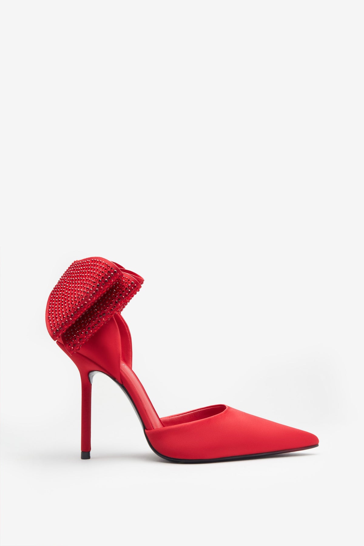 Red pointed heels new arrivals