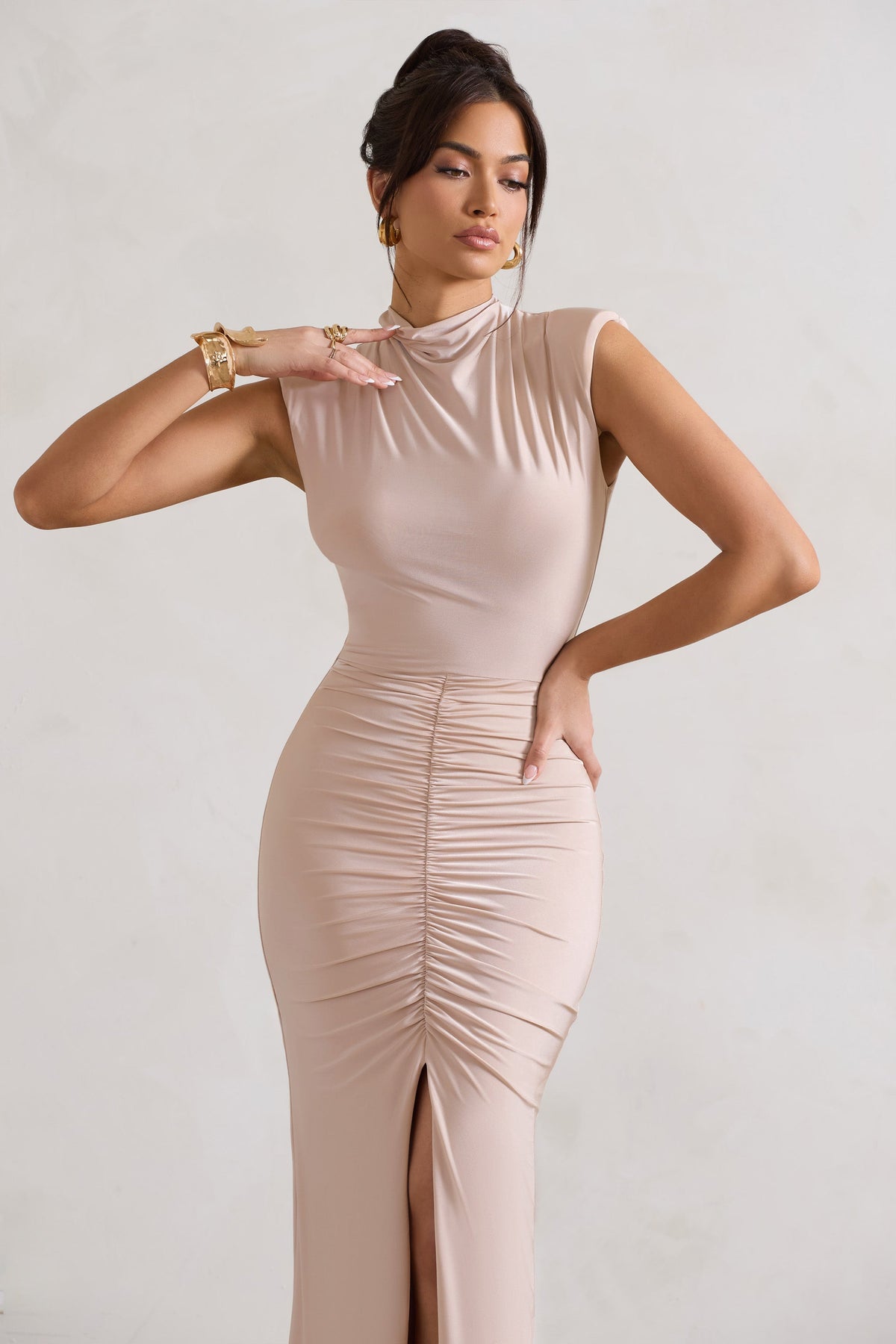 WB_CL131031059-SamiraChampagneRuchedHigh-NeckSplitMaxiDress5