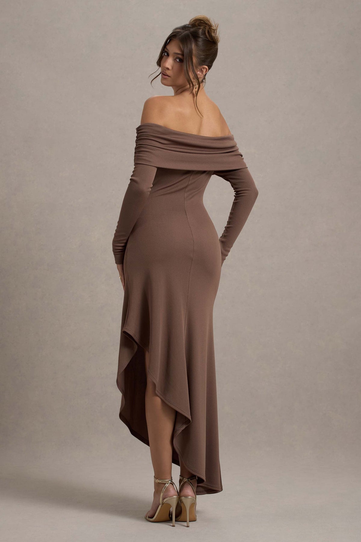 WB_CL131041038-RominaMochaRibKnitBardotMaxiDressWithAsymmetricHem14