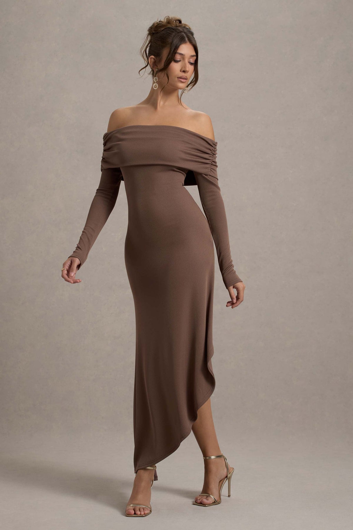 WB_CL131041038-RominaMochaRibKnitBardotMaxiDressWithAsymmetricHem7
