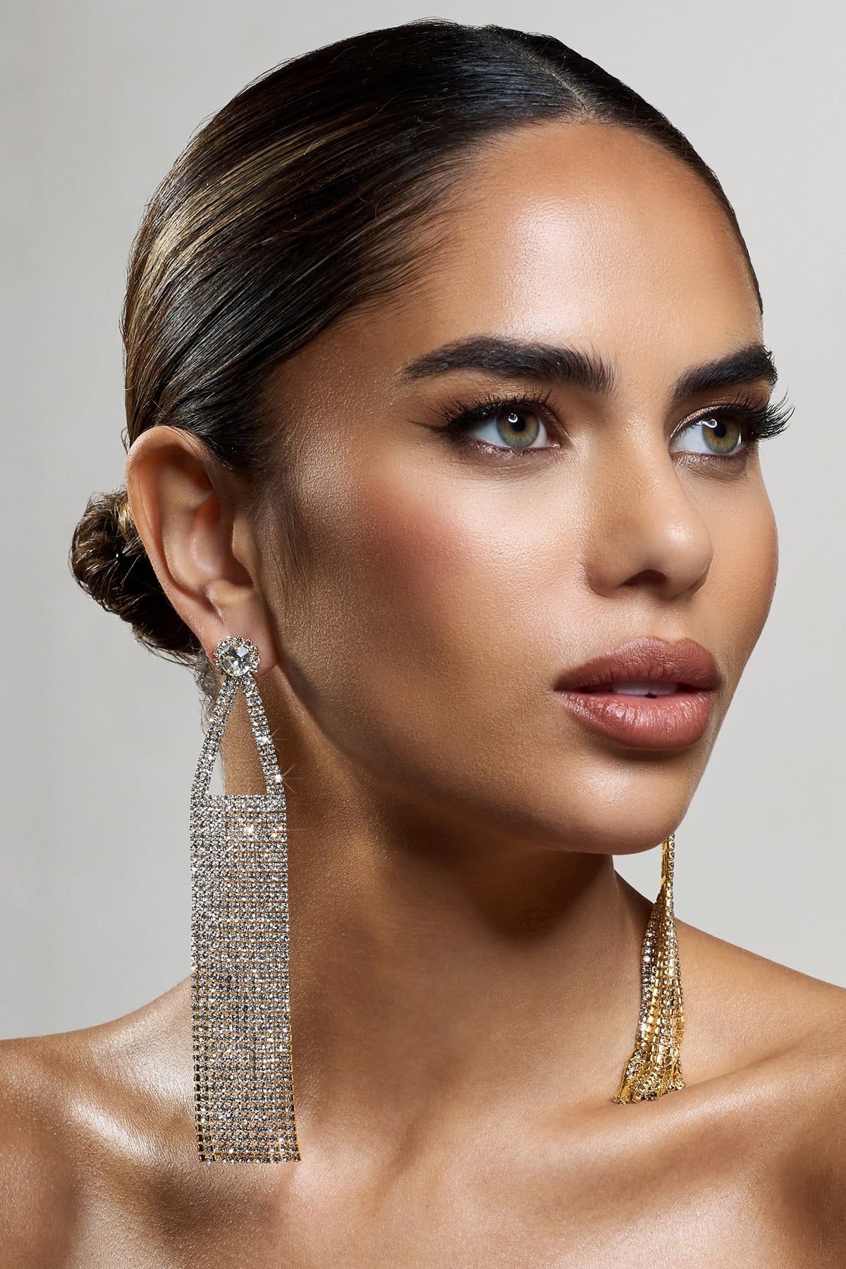 WB_CL134362007-GlisterGoldDiamanteStatementTasselEarrings1