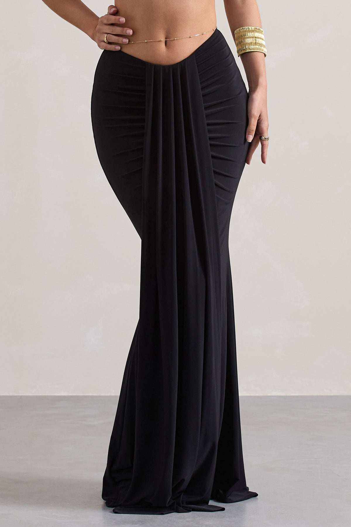 WB_CL134734002-VadaBlackBandeauCropTop_CL134735002-VitalityBlackRuchedDrapeMaxiSkirt2copy2