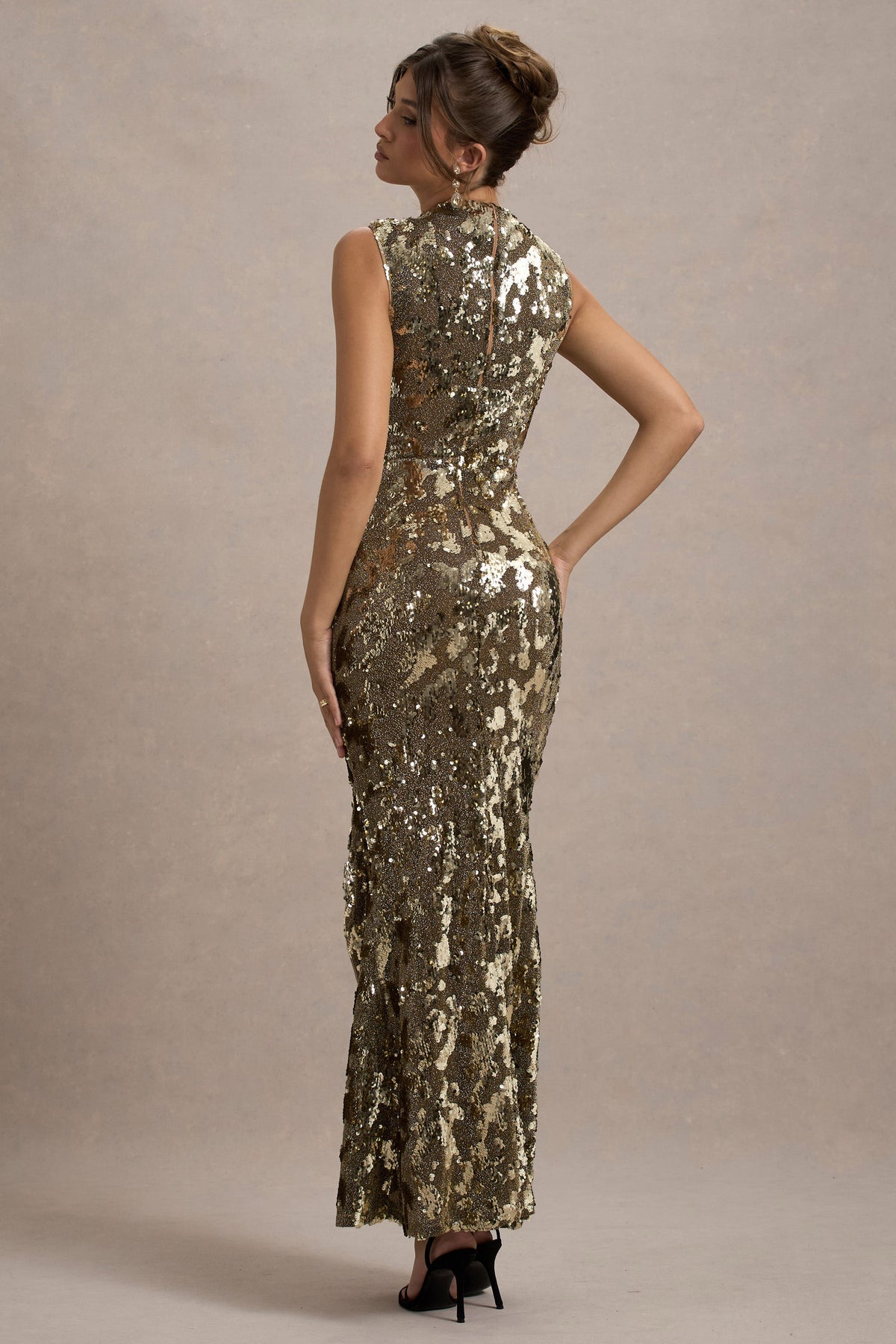 WB_CL135139007-CleopatraGoldSequinSplitMaxiDress10