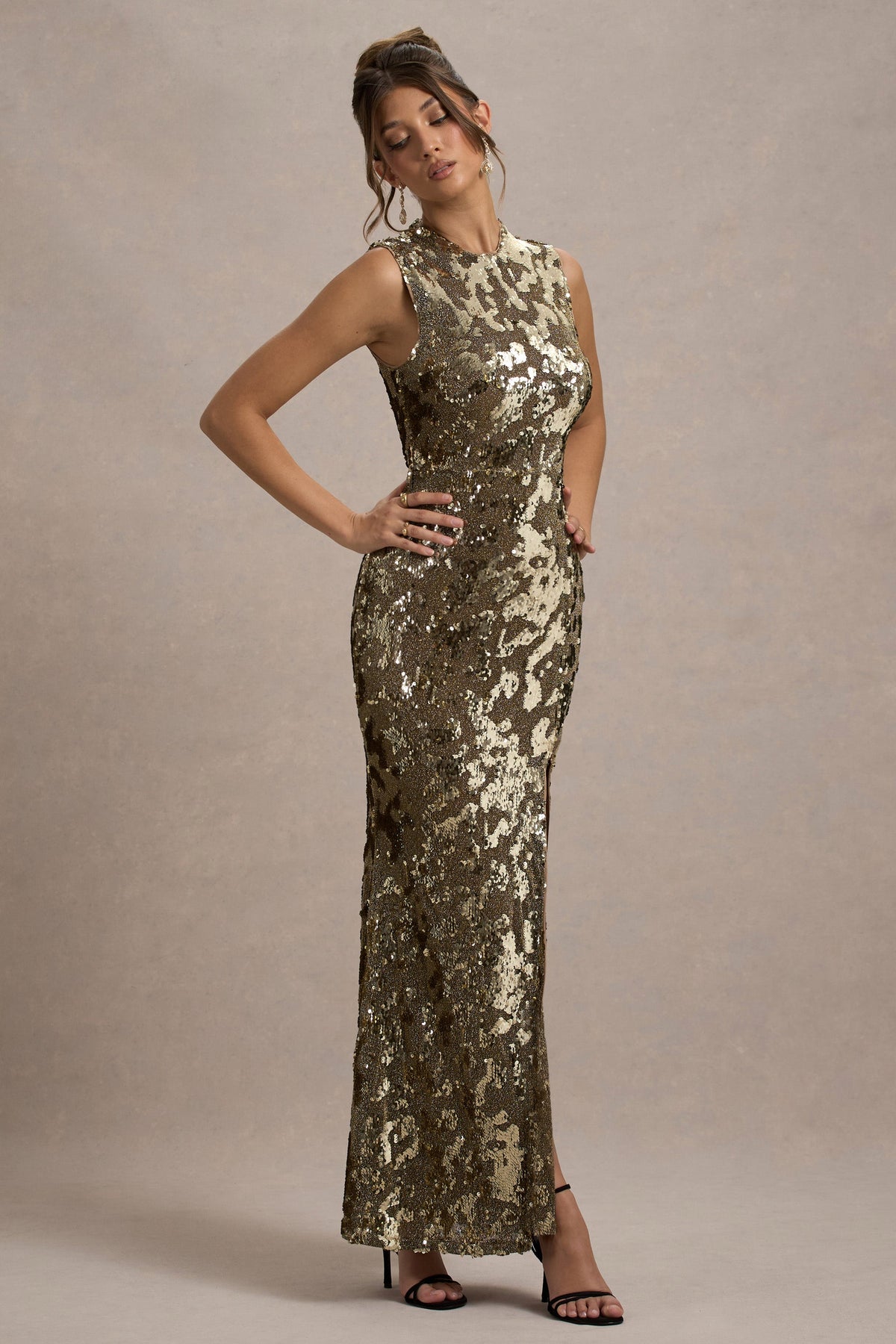 WB_CL135139007-CleopatraGoldSequinSplitMaxiDress5