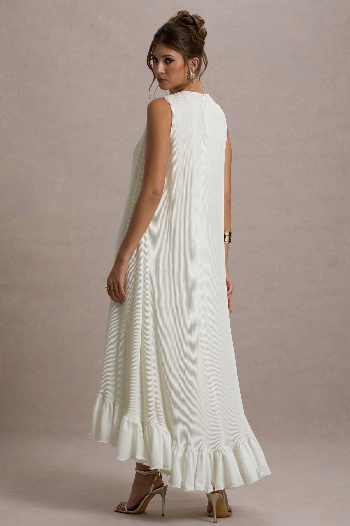 WB_CL135281028-Hazelle-CreamChiffonA-LineRuffledMaxiDress3