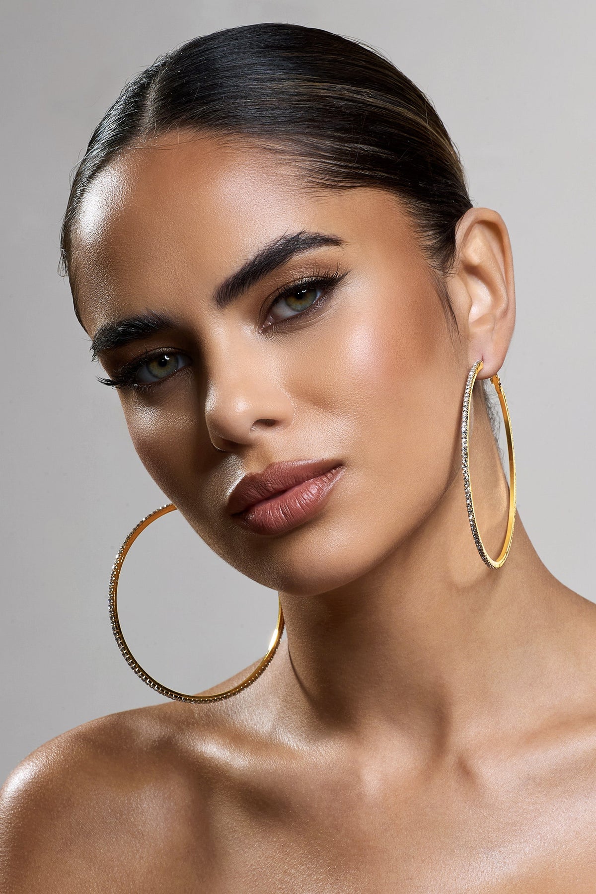 WB_HR_CL134254007-AmikaGoldDiamanteThinHoopEarrings2