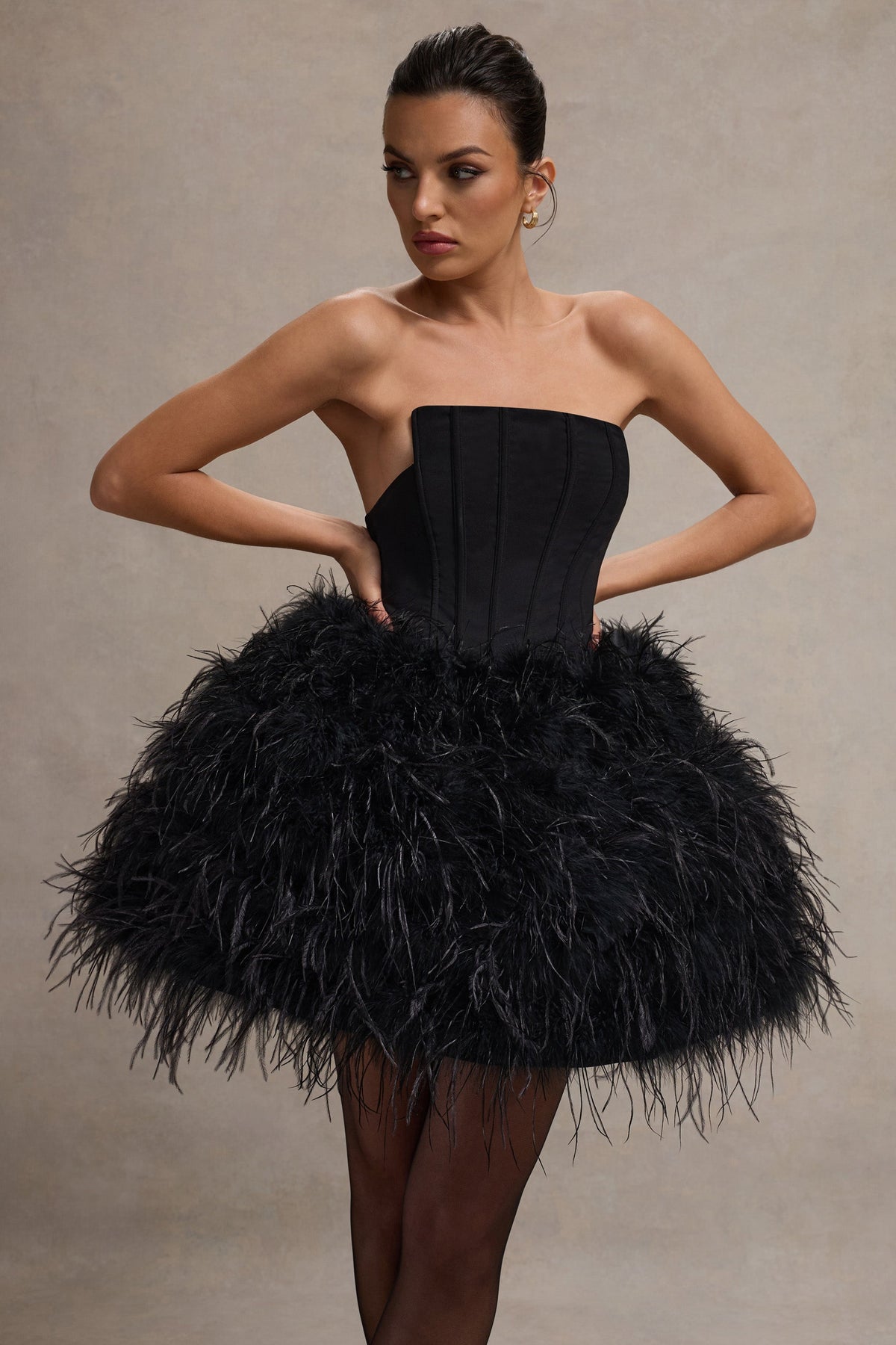 WB_HR_CL134647002-PeachesBlackStraplessMiniDressWithVolumeFeatherHem25