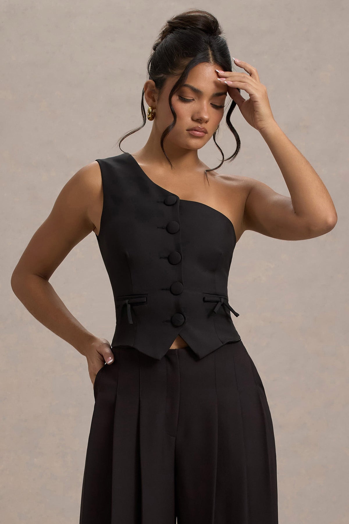 WB_HR_CL134935002-LeliaBlackOneShoulderTailoredTopWithBows_HR_CL134879002-GalileaBlackPlisseWide-LegTrousers2_a07c816f-3e01-48a5-8533-582844923470