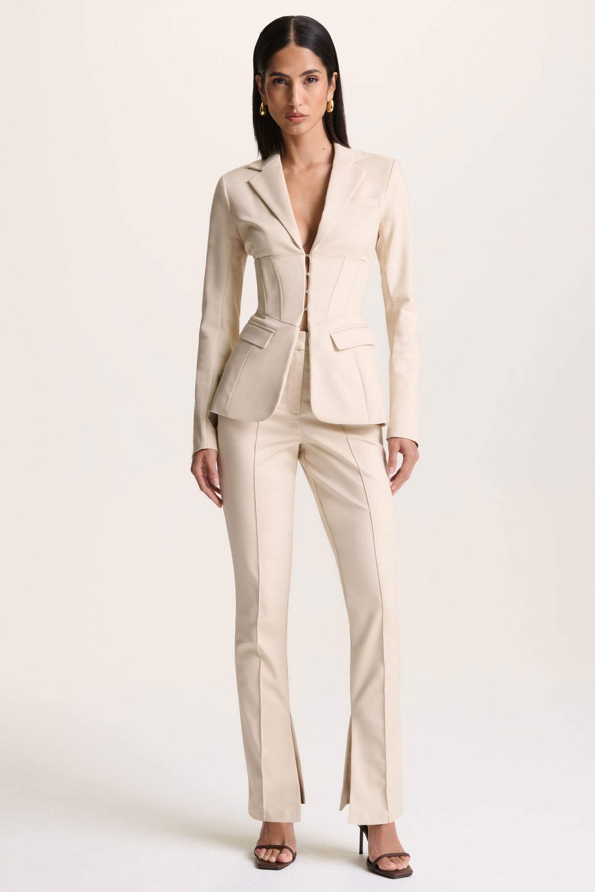 uploaded_image_3_r7ngt